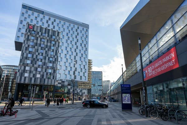 Investir dans des panneaux solaires : valorisez votre propriété rénovée